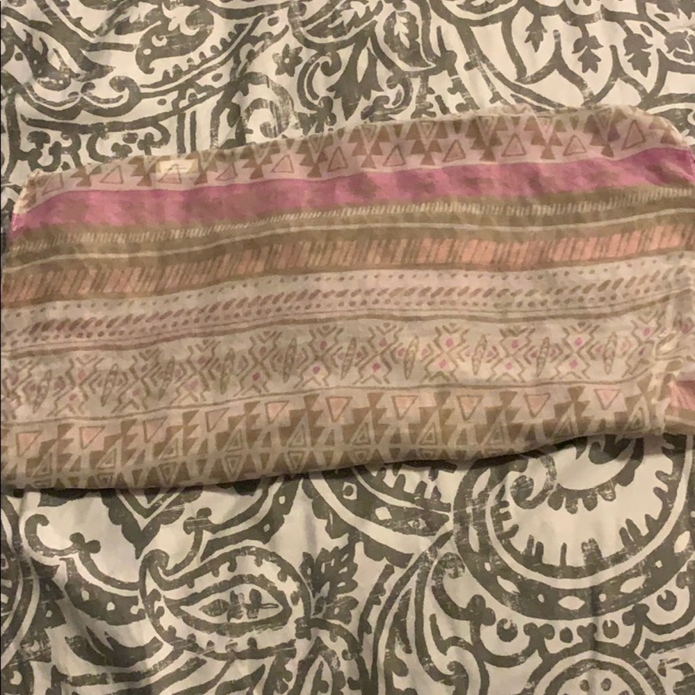 Tribal pattern scarf